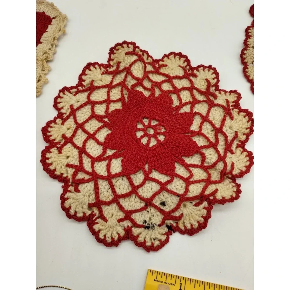 Lot Of 4 Vintage Crocheted Handmade Kitchen Pot Holders